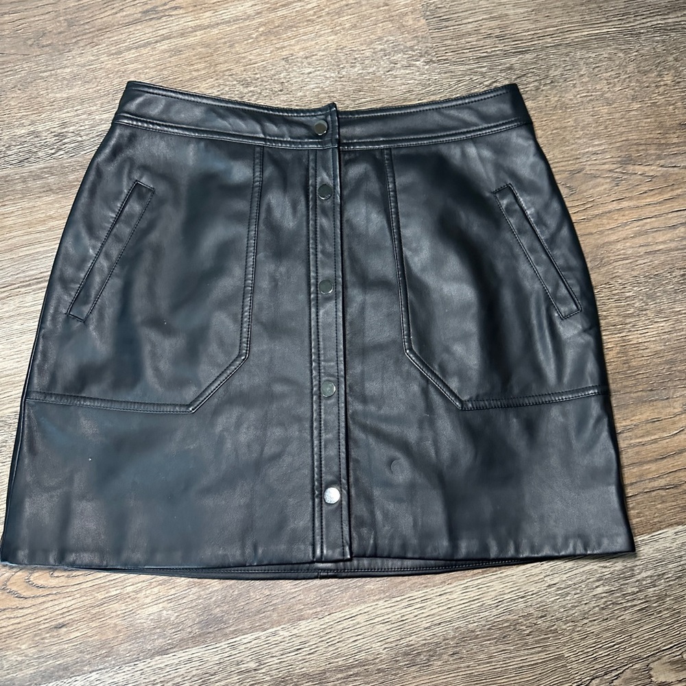 Trouve faux leather mini skirt black snap front